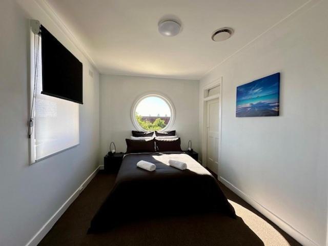 The Lakes Hotel Entrance Extérieur photo